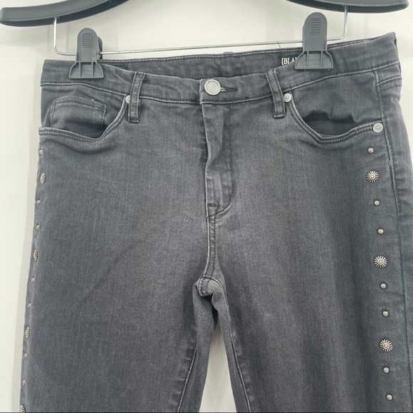 Blank NYC Washed Black Studded Cropped Skinny Jeans.​ - Picture 2 of 7